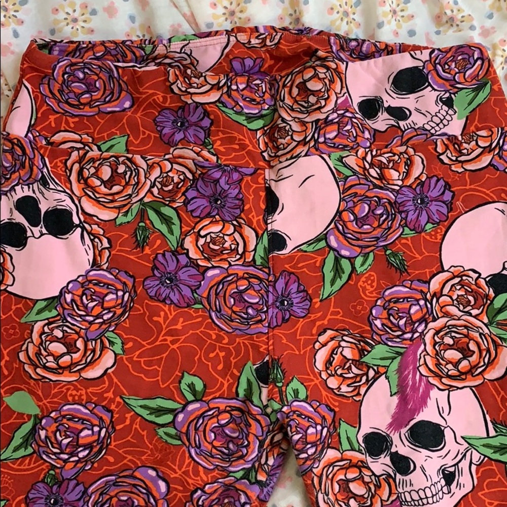 LulaRoe TC skulls
